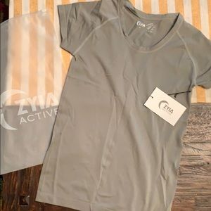 Zyia workout Tee